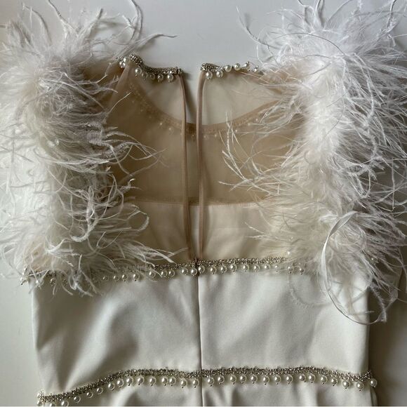 NEW Mac Duggal White Feather Cap Sleeve Pearl Embellished midi Dress Size 4 - Picture 11 of 14